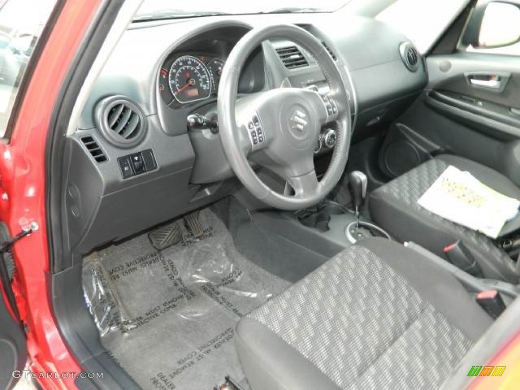 2008 SX4 Crossover Touring AWD - Vivid Red / Black photo #12