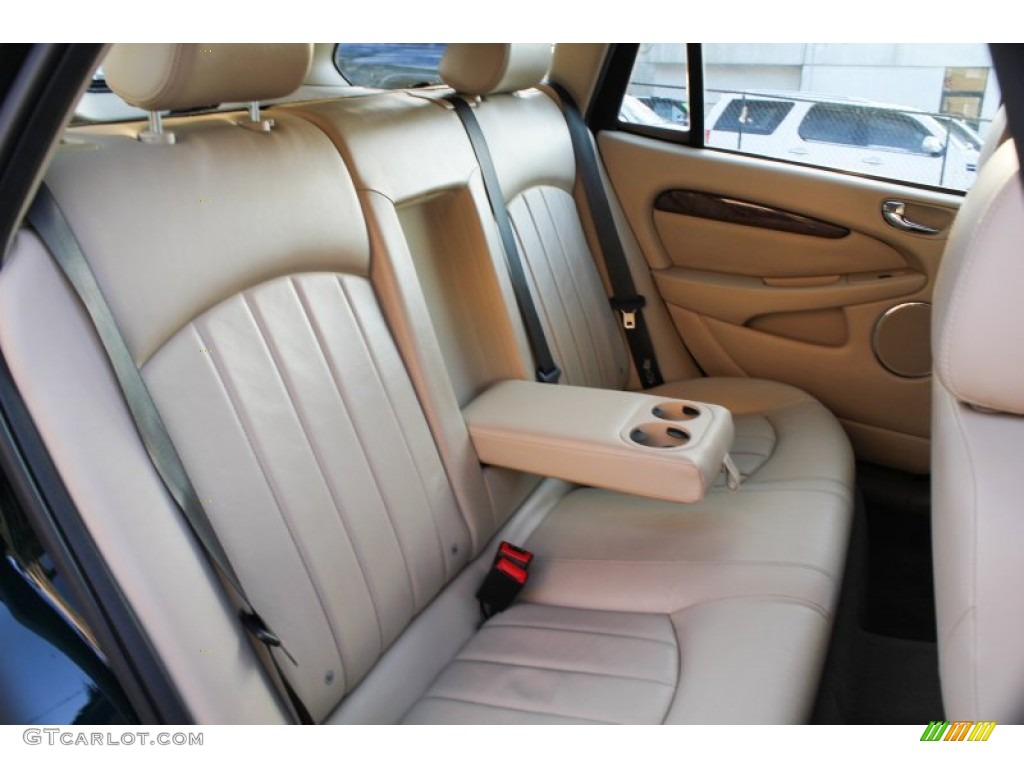 2006 Jaguar X-Type 3.0 Sport Wagon Rear Seat Photo #76818384