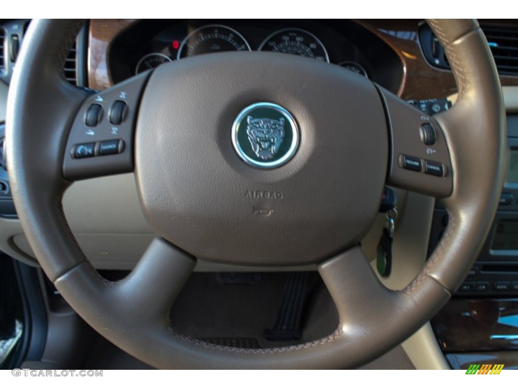 2006 Jaguar X-Type 3.0 Sport Wagon Steering Wheel Photos