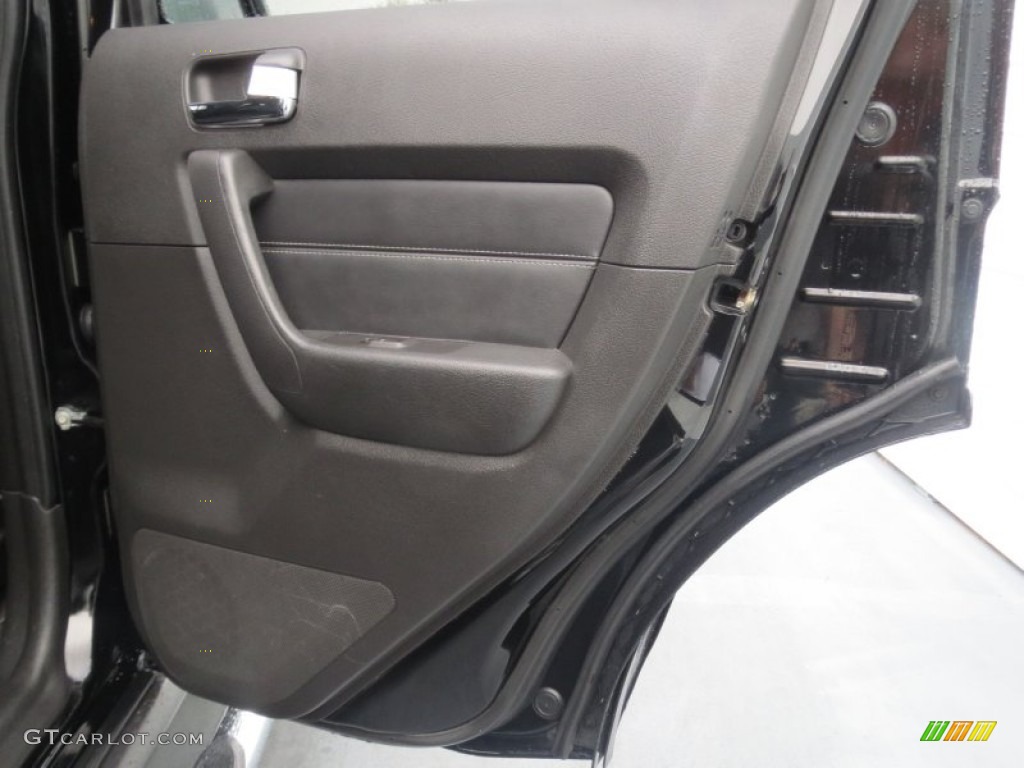 2008 Hummer H3 Alpha Ebony Black/Pewter Door Panel Photo #76819267