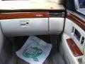 Ivory White - Seville SLS Photo No. 28