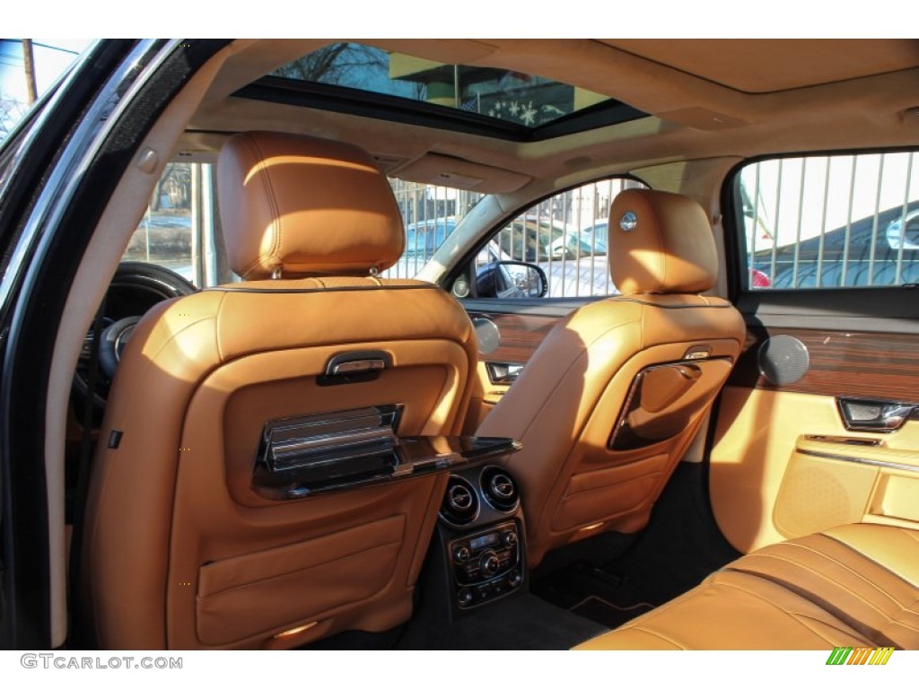 London Tan/Navy Blue Interior 2011 Jaguar XJ XJL Photo #76819614