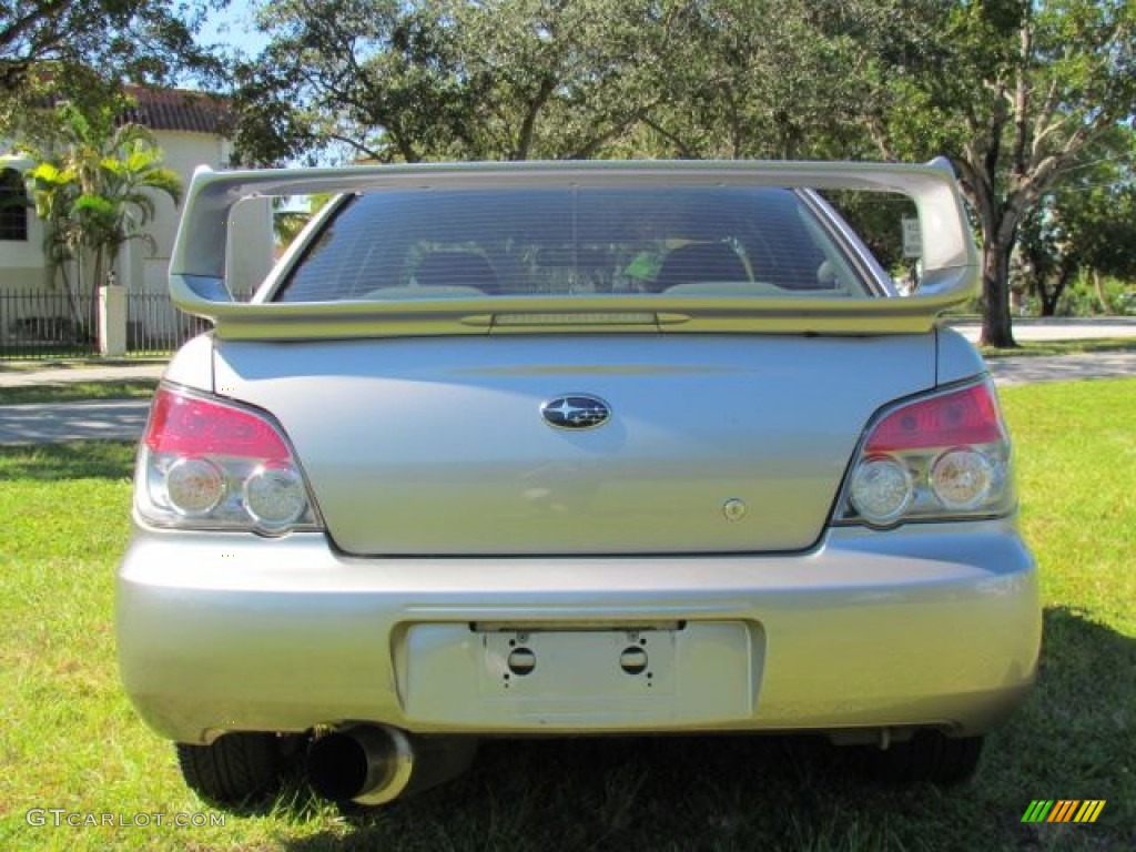 2006 Impreza WRX Sedan - Crystal Gray Metallic / Anthracite Black photo #16