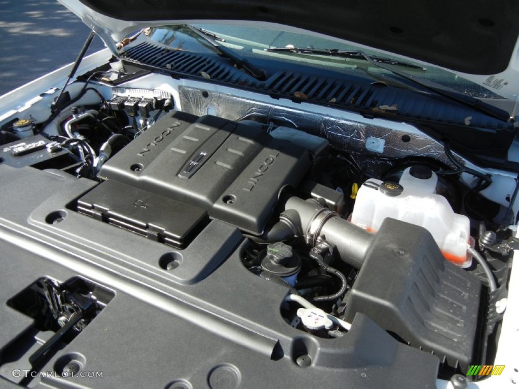 2013 Lincoln Navigator L Monochrome Limited Edition 4x2 5.4 Liter Flex-Fuel SOHC 24-Valve VVT Triton V8 Engine Photo #76820322
