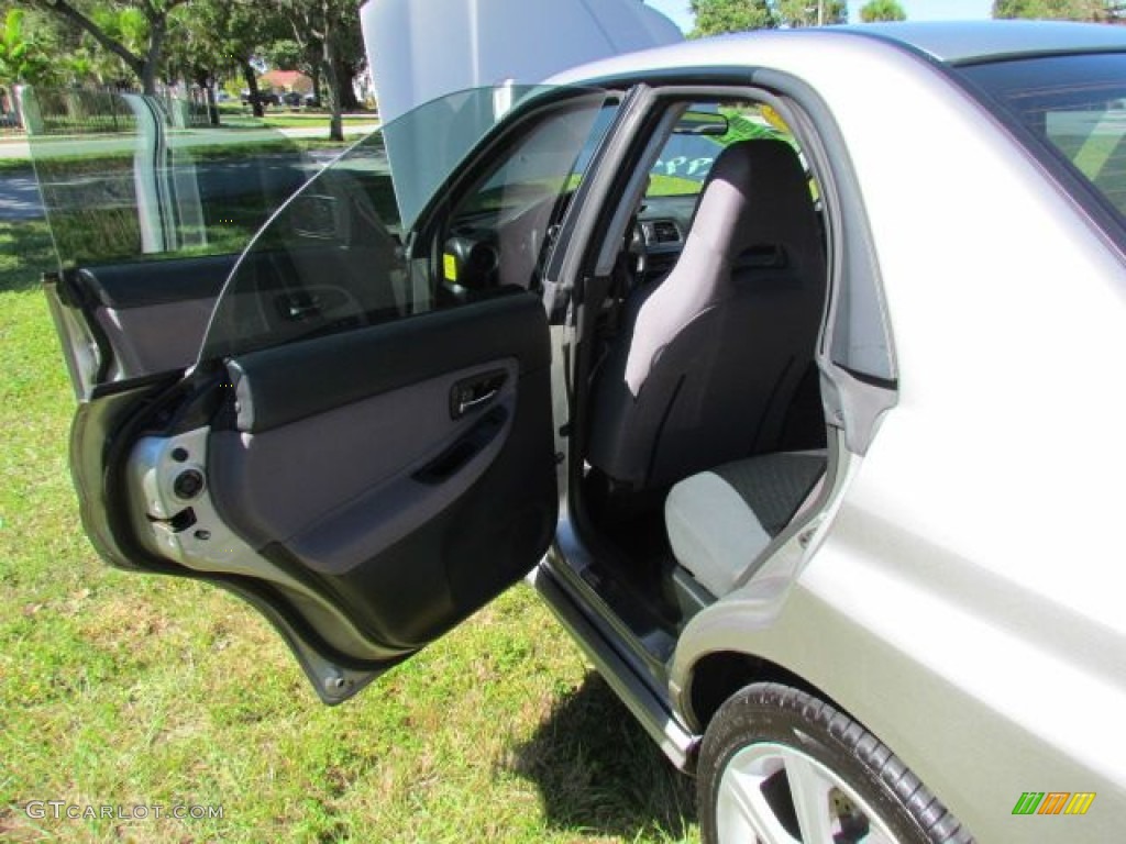 2006 Impreza WRX Sedan - Crystal Gray Metallic / Anthracite Black photo #21