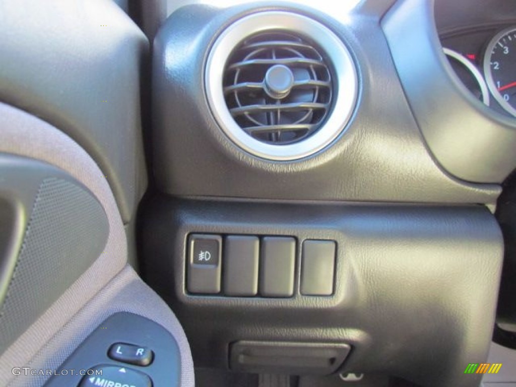 2006 Impreza WRX Sedan - Crystal Gray Metallic / Anthracite Black photo #29
