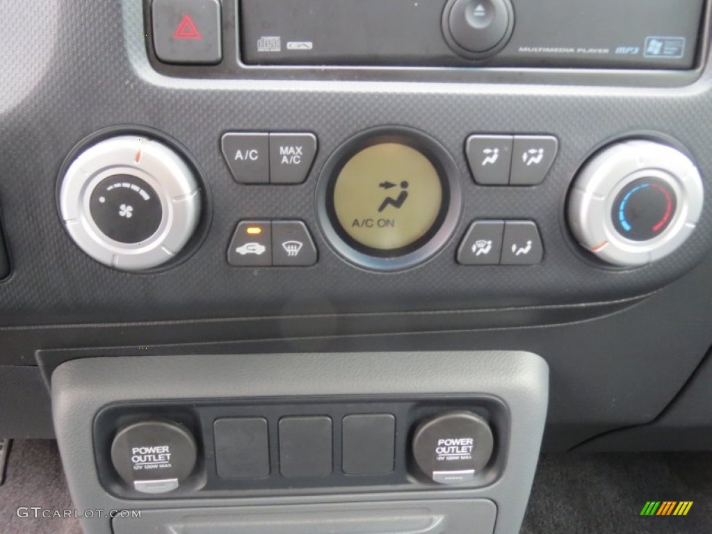 2007 Honda Ridgeline RTX Controls Photo #76820663