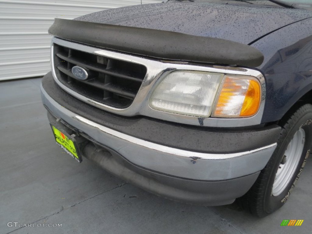 2002 F150 XLT SuperCrew - True Blue Metallic / Medium Graphite photo #9