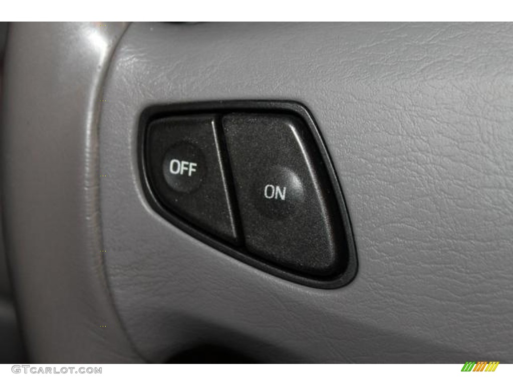 2003 Ford Windstar Sport Controls Photo #76821139