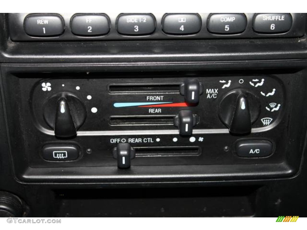 2003 Ford Windstar Sport Controls Photo #76821181