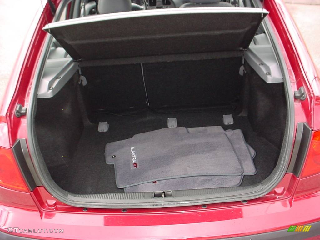 2005 Elantra GT Hatchback - Electric Red Metallic / Gray photo #5