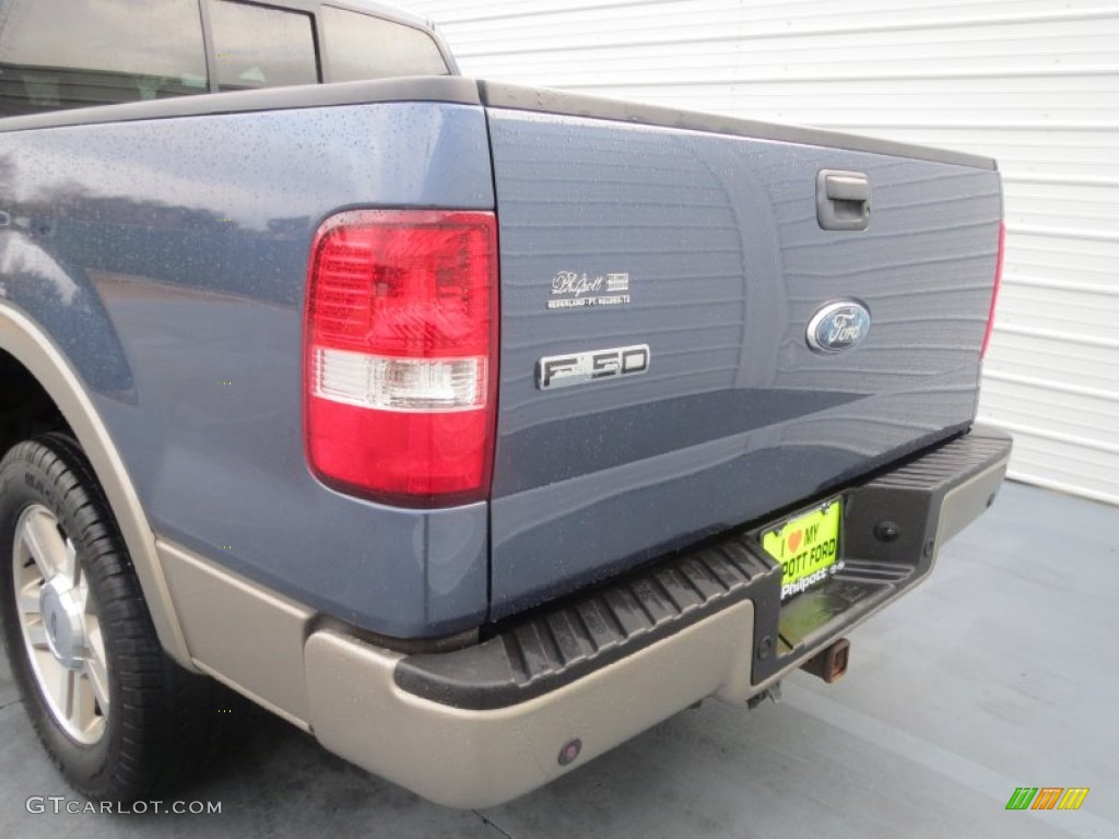 2006 F150 Lariat SuperCrew - Medium Wedgewood Blue Metallic / Tan photo #19