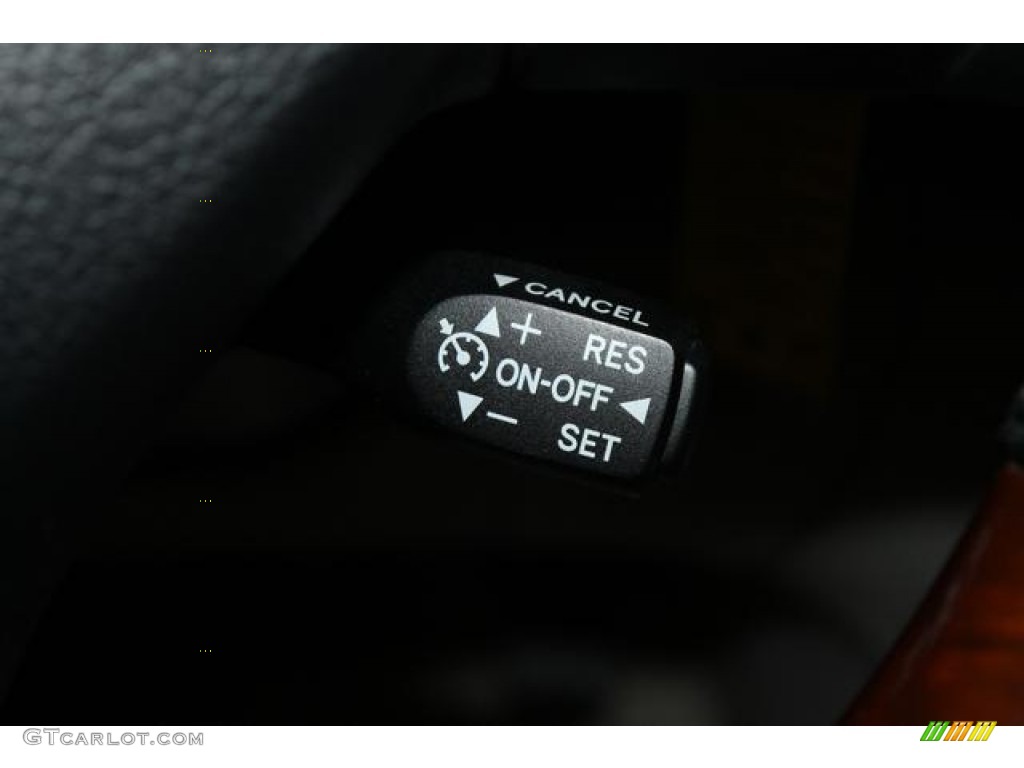 2004 Lexus RX 330 AWD Controls Photo #76823058