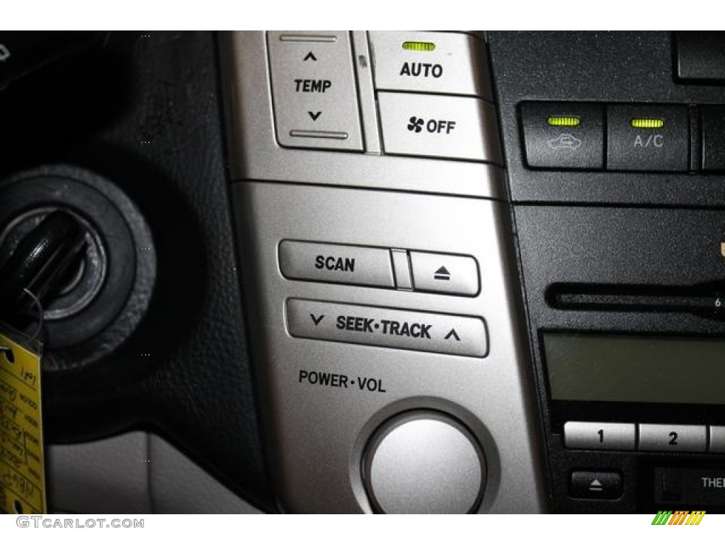 2004 Lexus RX 330 AWD Controls Photo #76823122