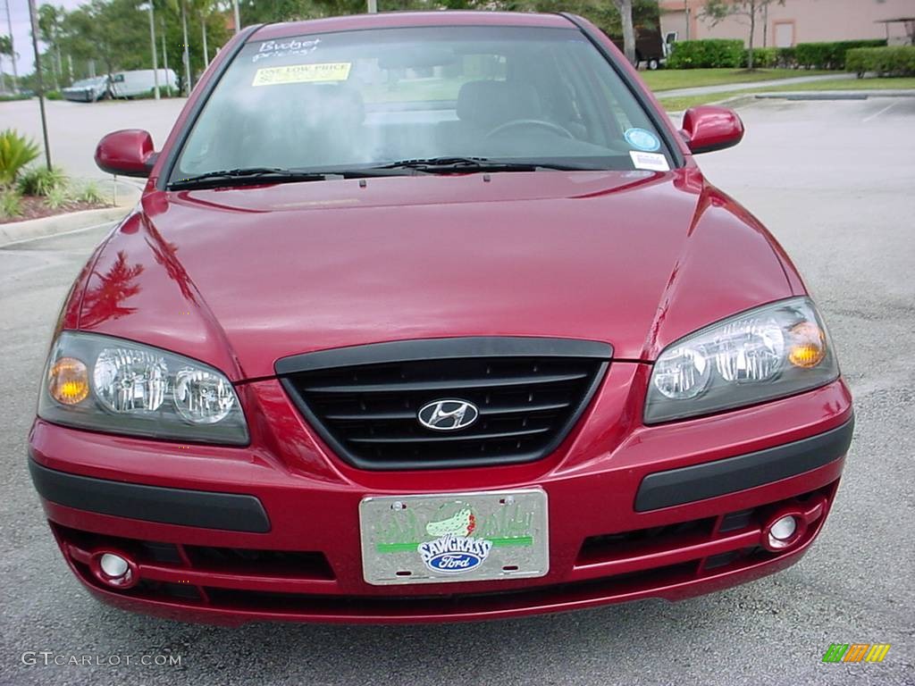 2005 Elantra GT Hatchback - Electric Red Metallic / Gray photo #9