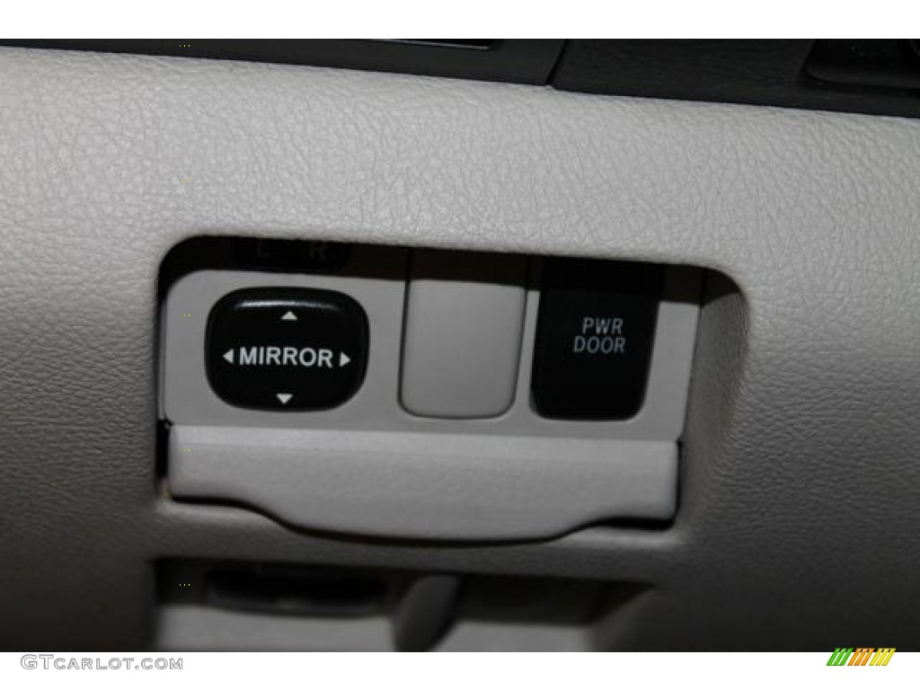 2004 Lexus RX 330 AWD Controls Photo #76823253