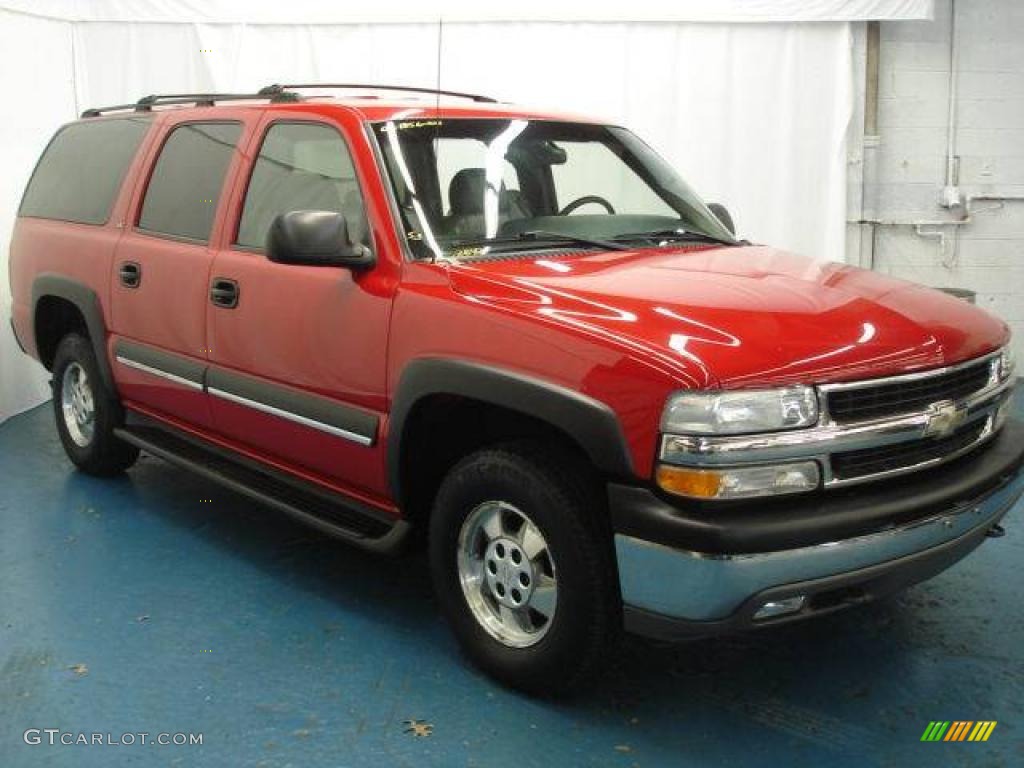 2001 Suburban 1500 LS 4x4 - Victory Red / Light Gray/Neutral photo #4