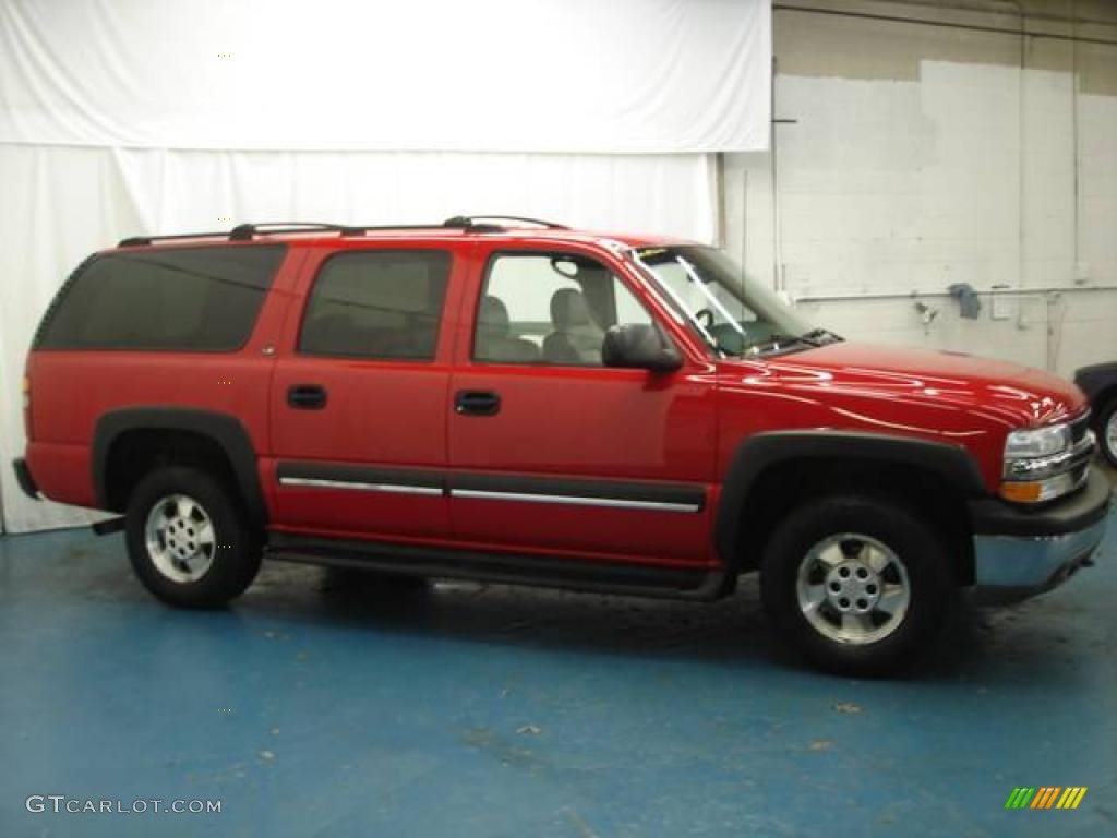 2001 Suburban 1500 LS 4x4 - Victory Red / Light Gray/Neutral photo #5