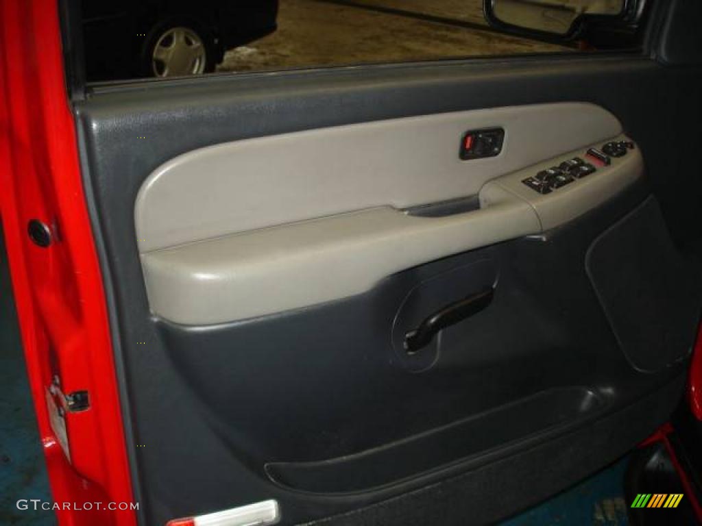 2001 Suburban 1500 LS 4x4 - Victory Red / Light Gray/Neutral photo #11