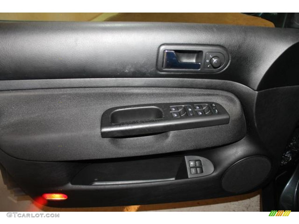 2004 Golf GLS 4 Door - Blue Anthracite Metallic / Black photo #29