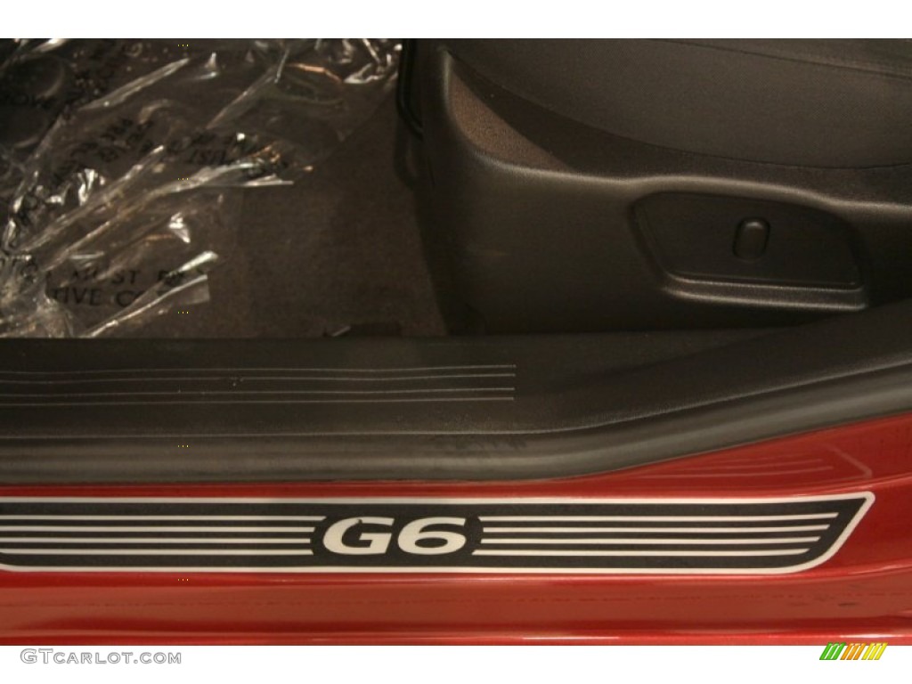 2009 G6 V6 Sedan - Performance Red Metallic / Ebony photo #7