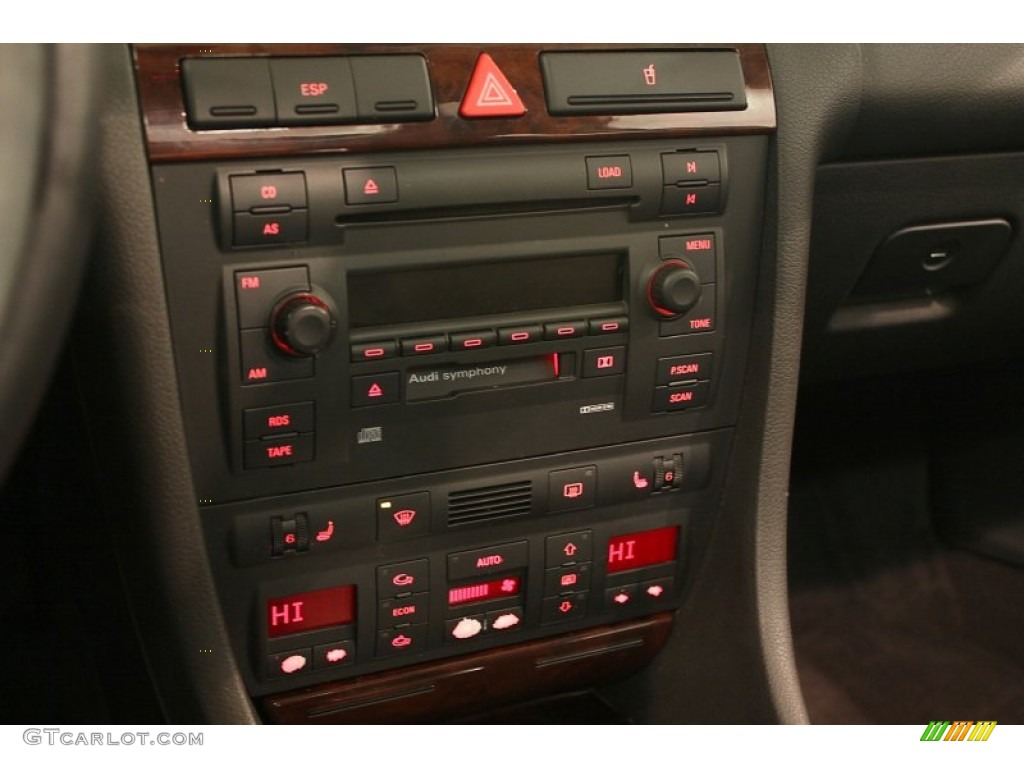 2003 Audi A6 3.0 quattro Sedan Controls Photo #76827400