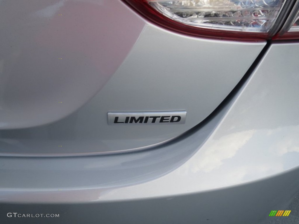2013 Elantra Limited - Silver / Gray photo #7