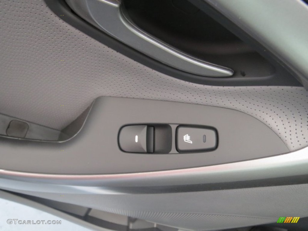 2013 Elantra Limited - Silver / Gray photo #20