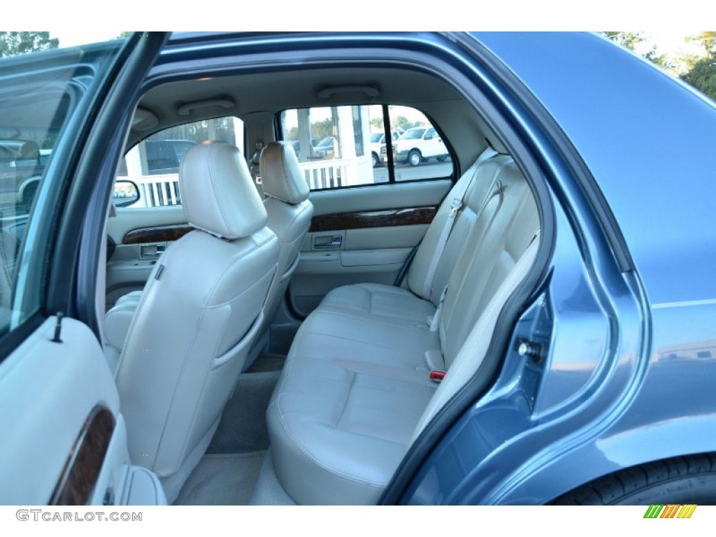 2009 Mercury Grand Marquis LS Ultimate Edition Rear Seat Photos
