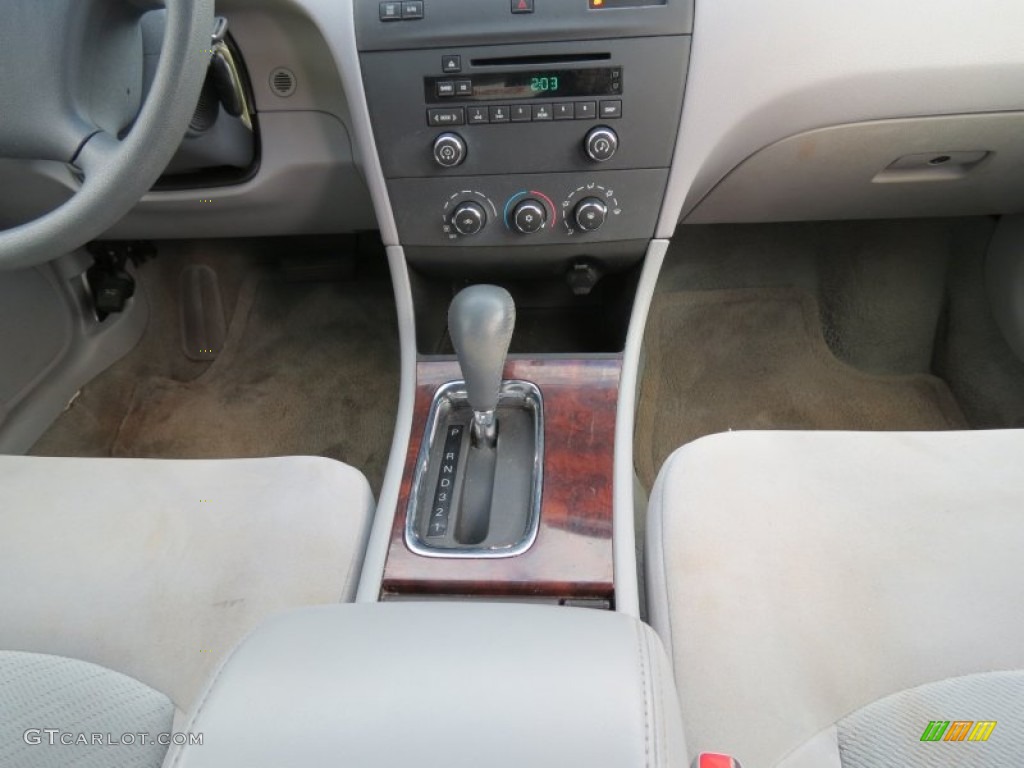 2007 Buick LaCrosse CX Controls Photo #76831434