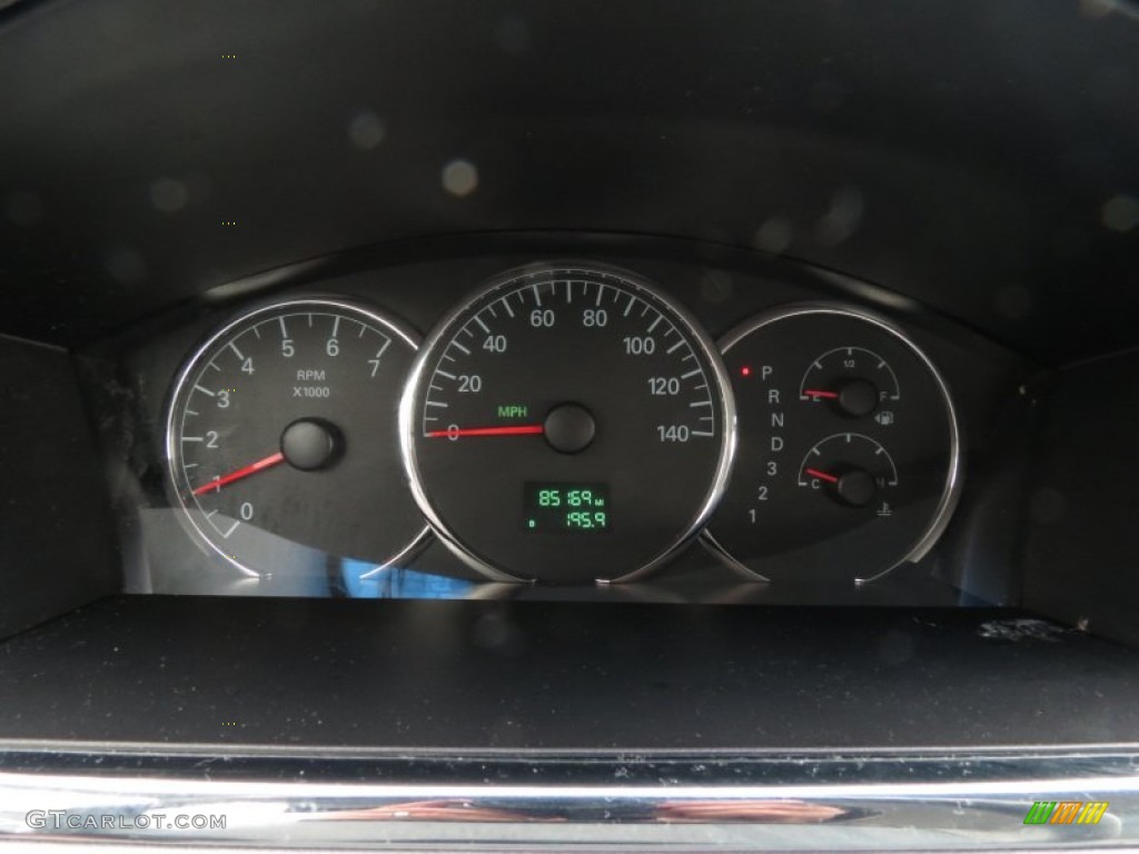 2007 Buick LaCrosse CX Gauges Photo #76831476