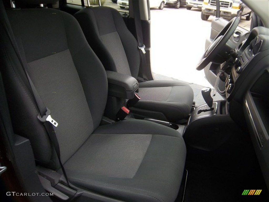 2012 Compass Sport - Black / Dark Slate Gray photo #18