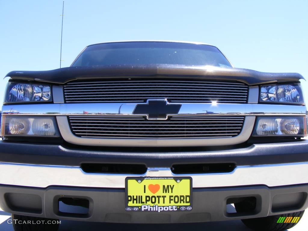 2003 Silverado 1500 LS Extended Cab - Light Pewter Metallic / Dark Charcoal photo #17