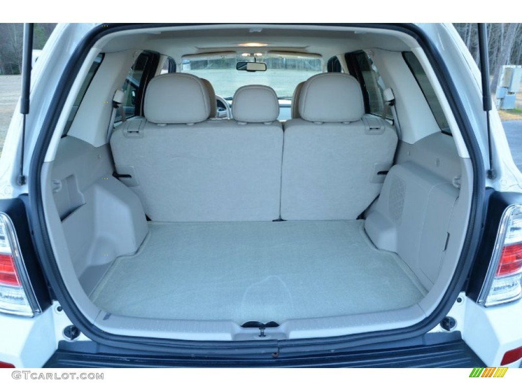2010 Mercury Mariner V6 Premier Trunk Photos
