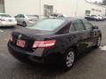 Black - Camry LE Photo No. 6
