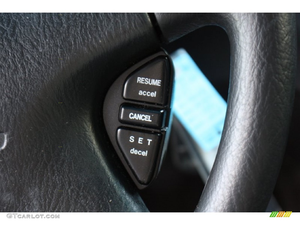 2002 Honda Accord EX Coupe Controls Photo #76833665