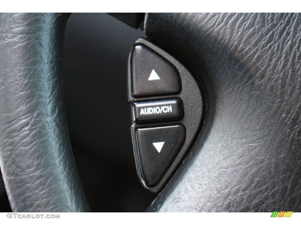 2002 Honda Accord EX Coupe Controls Photo #76833687