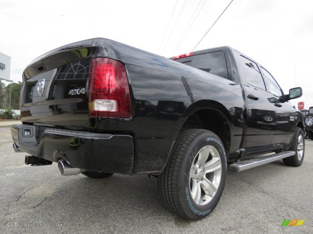 Black 2013 Ram 1500 Sport Crew Cab 4x4 Exterior Photo #76833715