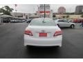 Super White - Camry SE Photo No. 6