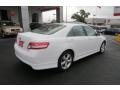 Super White - Camry SE Photo No. 7