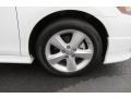 Super White - Camry SE Photo No. 9