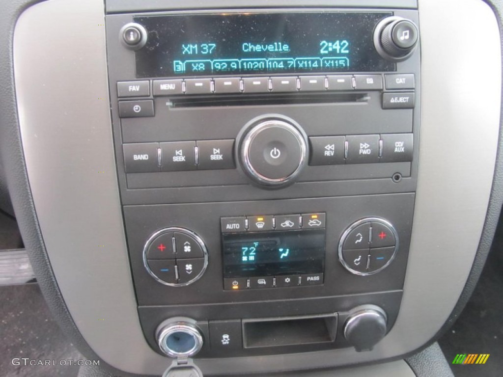 2013 GMC Sierra 1500 SLE Crew Cab 4x4 Controls Photo #76835194