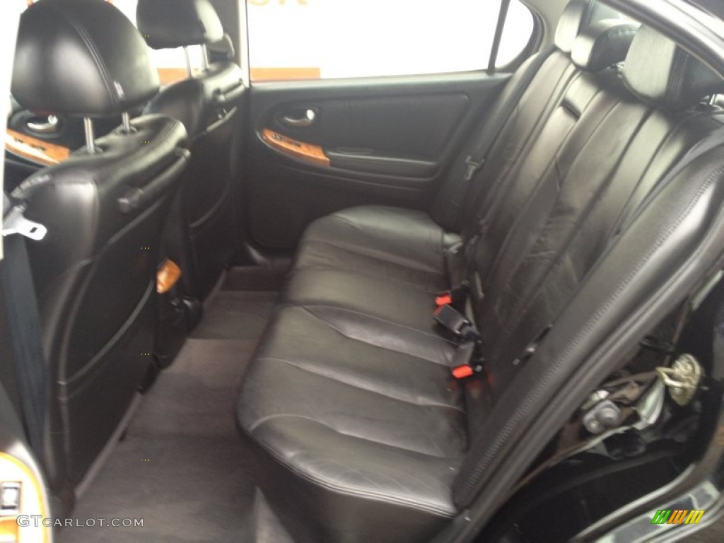 Graphite Interior 2002 Infiniti I 35 Photo #76835676