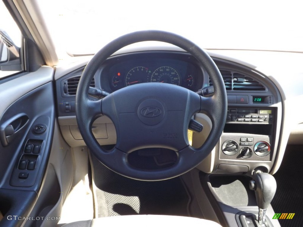 2002 Elantra GLS Sedan - Champagne Beige / Beige photo #10