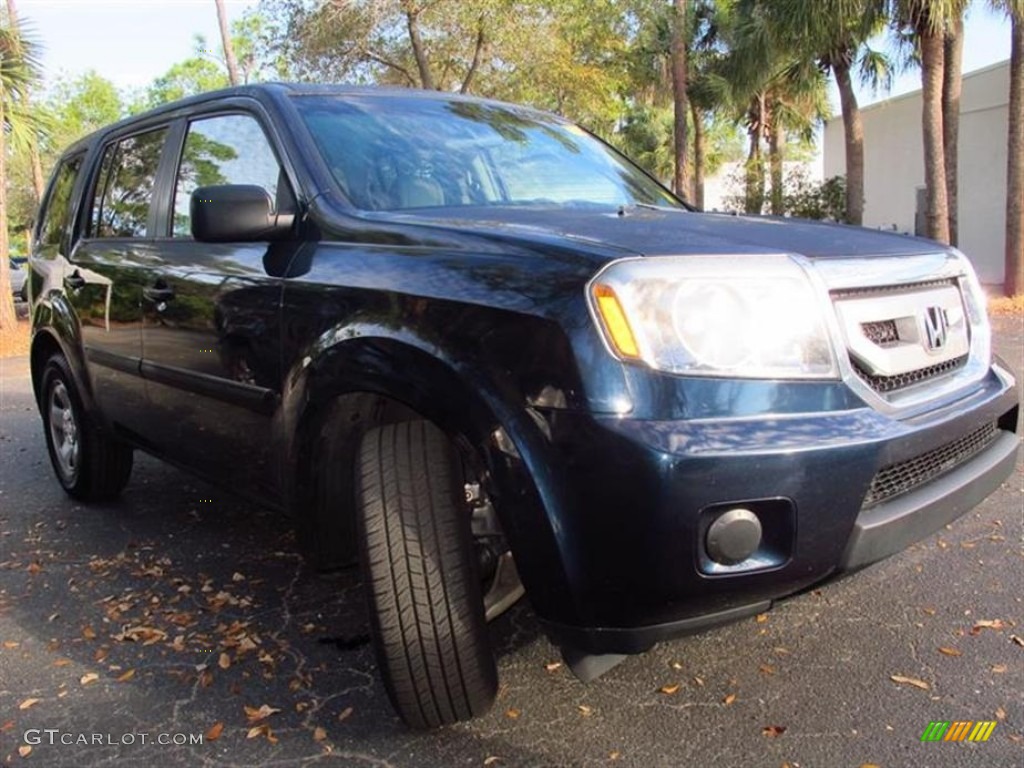 2011 Honda Pilot LX Exterior Photos