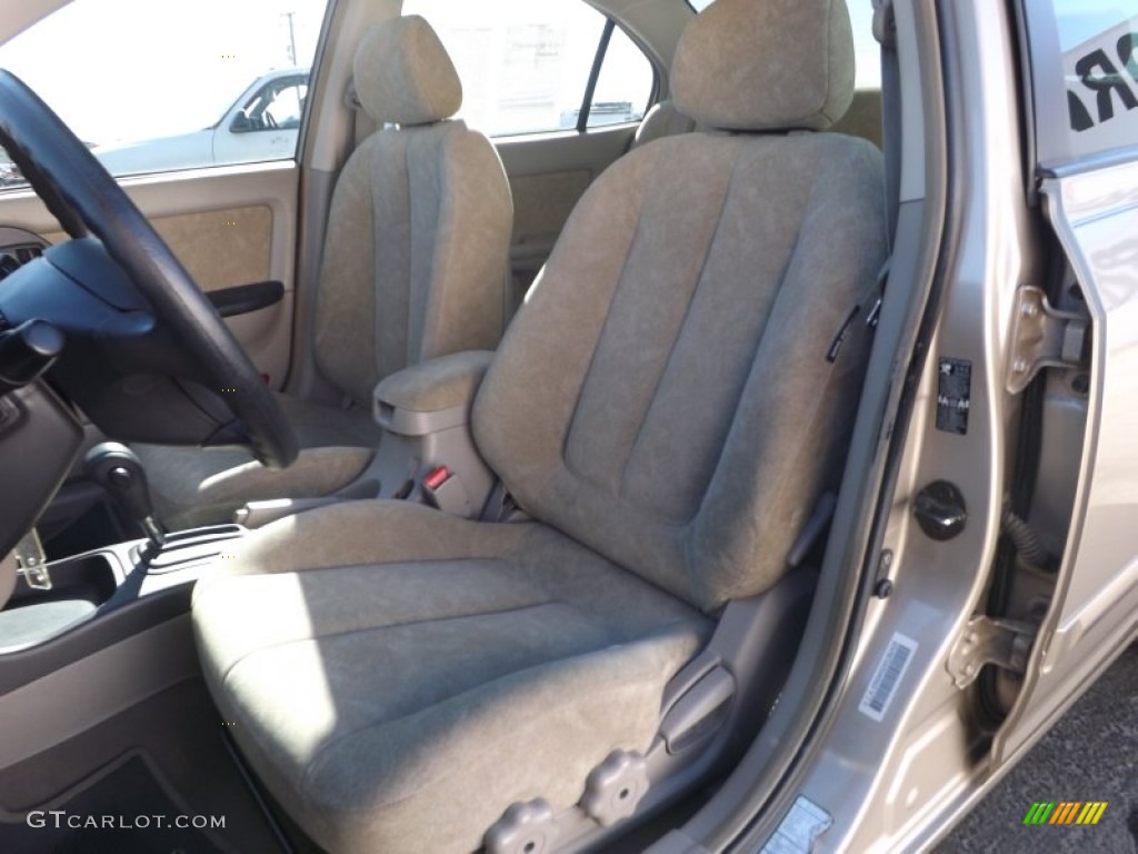 2002 Elantra GLS Sedan - Champagne Beige / Beige photo #15