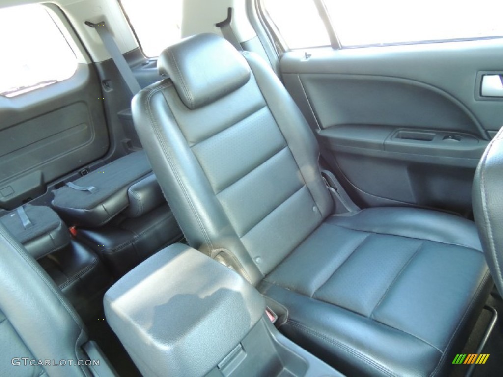 Black Interior 2005 Ford Freestyle Limited AWD Photo #76842480