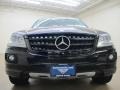 Black - ML 350 4Matic Photo No. 3