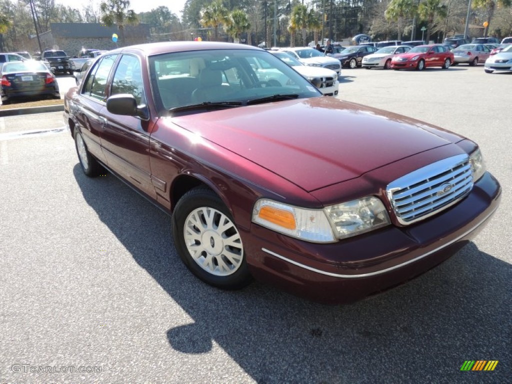 2004 Crown Victoria LX - Dark Toreador Red Metallic / Light Flint photo #1