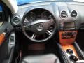 Black - ML 350 4Matic Photo No. 23